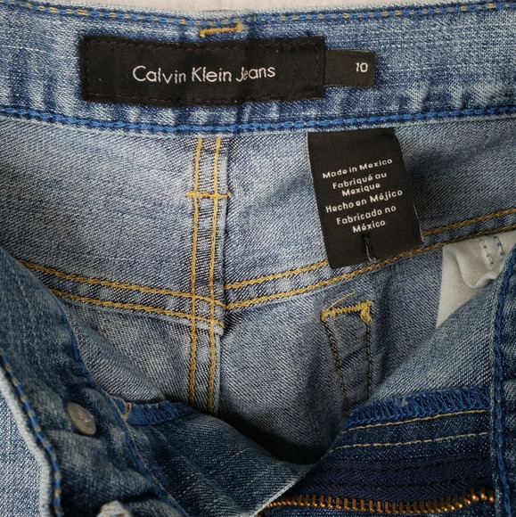 Calvin Klein Med/lite Wash Big Cuff Slight Stretch/Distress Blue Jean sz 33x24.5 - Picture 5 of 9